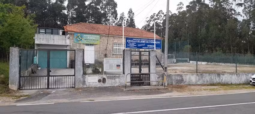 Associa&ccedil;&atilde;o Desportiva de Santiais