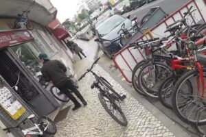 Bicicletas e Motas Moscavide