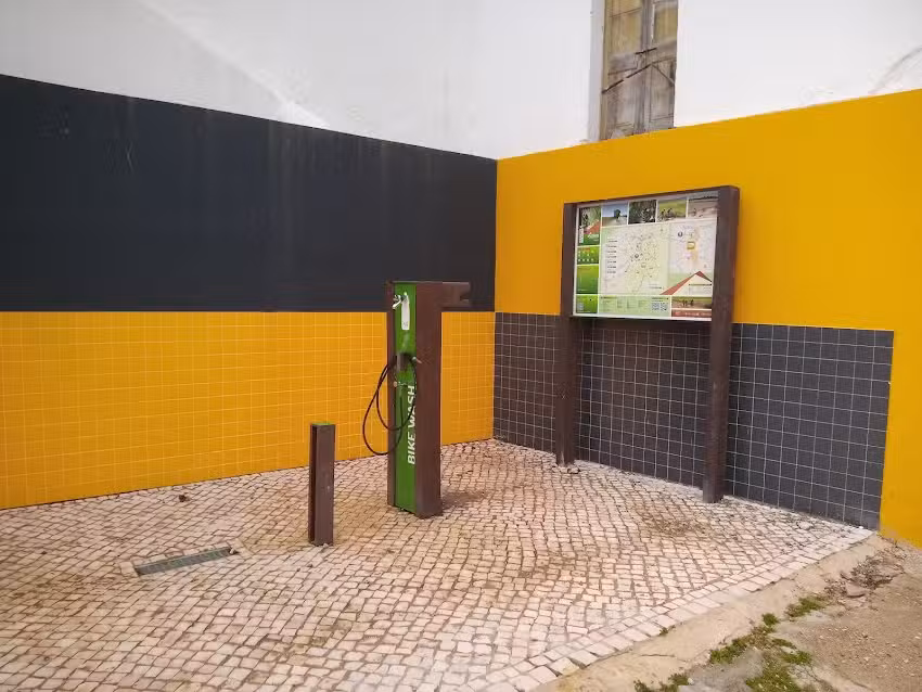 Centro Cycling Arripiado/Chamusca Porta 2 &ndash; Chamusca &ndash; Oficina