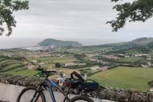 ECOMOOV – Scooter & E-bike rental