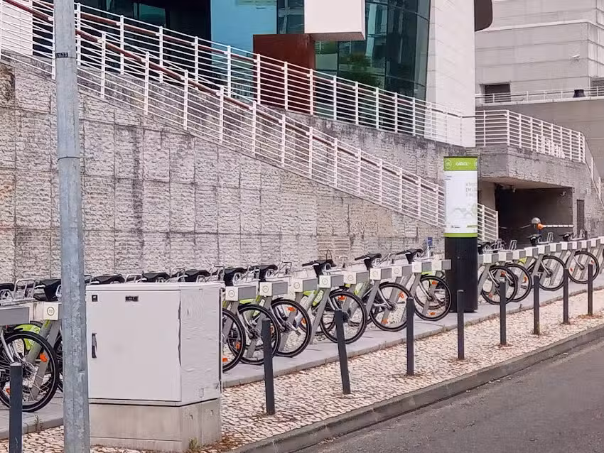 Esta&ccedil;&atilde;o Bicicletas Gira 105 Vasco da Gama