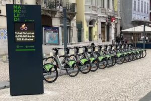 Esta&ccedil;&atilde;o Bicicletas Gira 408 &ndash; Pra&ccedil;a Duque de Saldanha