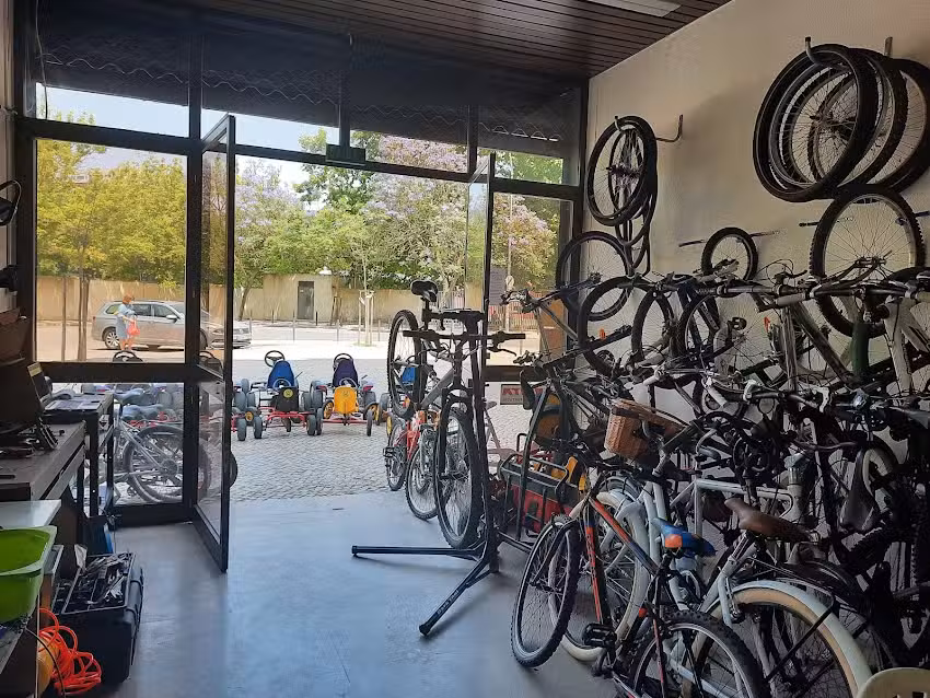 Racing Tour &ndash; Aluguer de Bicicletas e Karts &ndash; Oficina de bicicletas