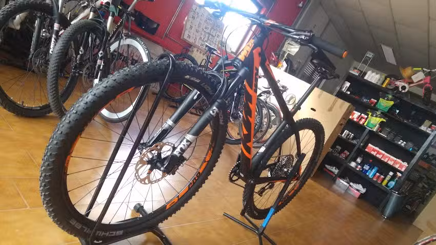 Rodas De Fogo-bike service
