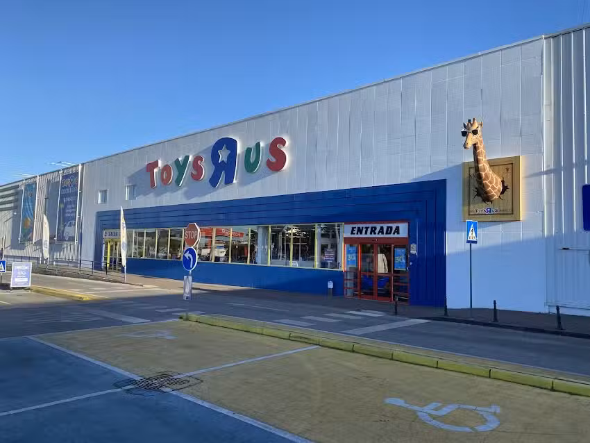 Toys&rdquo;R&rdquo;Us & Pr&eacute;natal